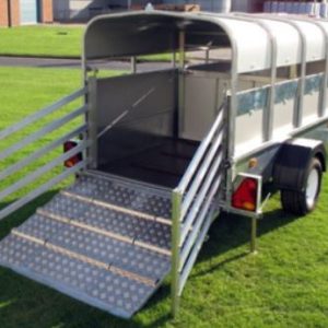 Bétailère INDESPENSION LT14084 - Remorque 1 essieu 1400 kg